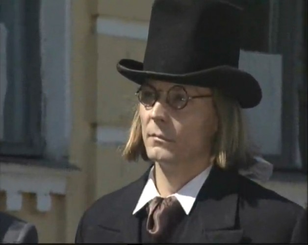  (2005)