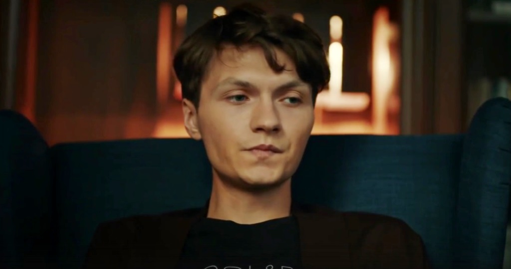   - 8.   (2019)