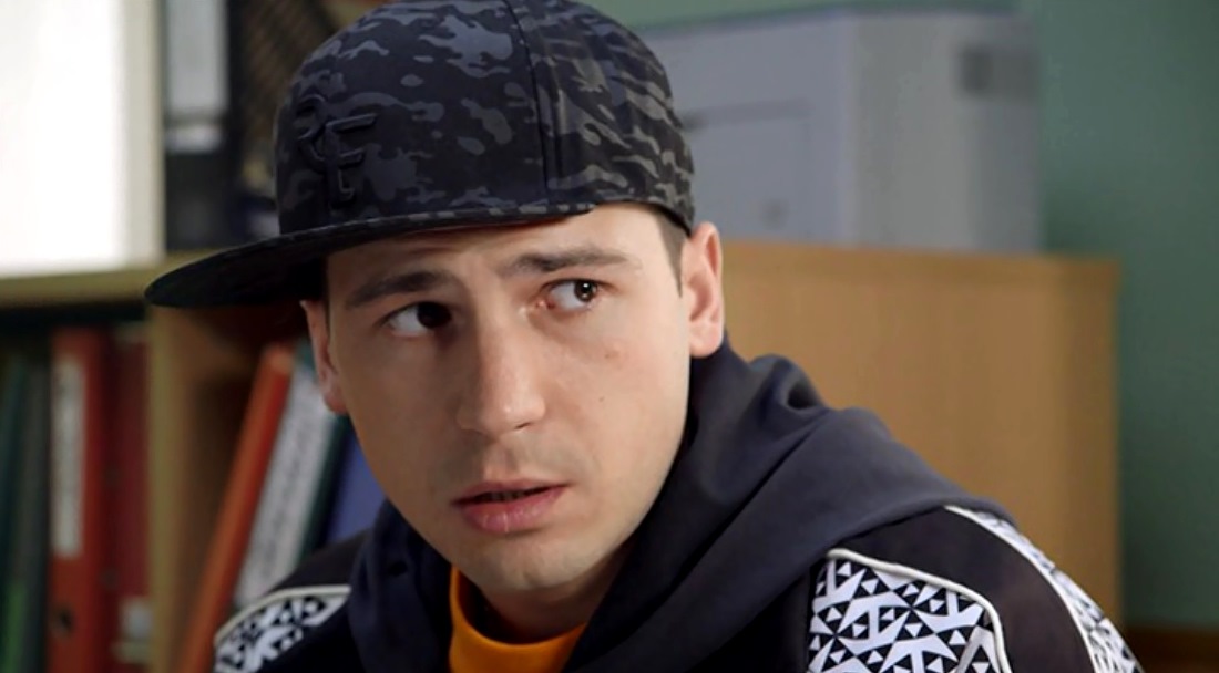  (2017)
