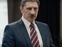 "100" (2019)