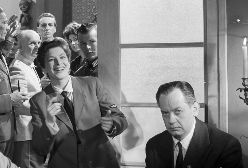  (1959)