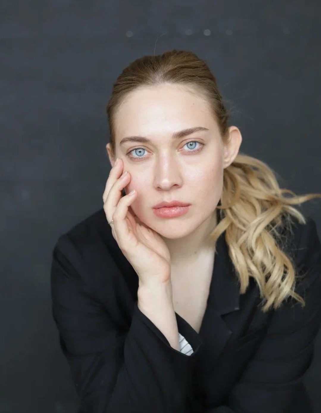 Голая Серафима Красникова Видео