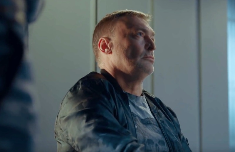 48  (2021)