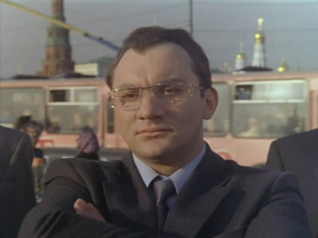   (2000)