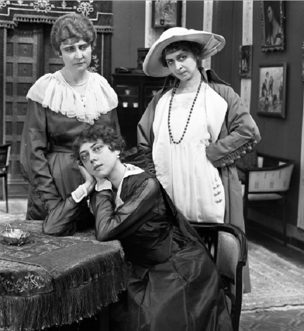   - " " (1919)