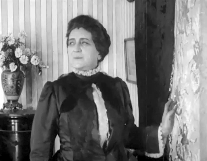   - "  " (1923)