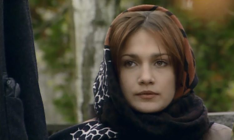   (2002)