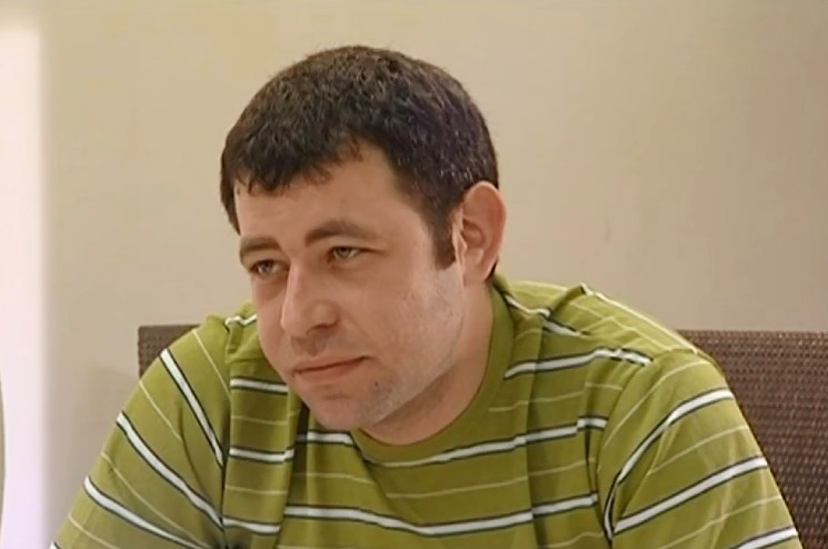   - "-7" (2009-2010)