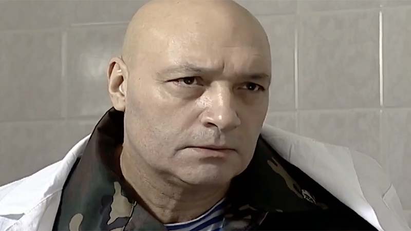   - " !.." (2004)
