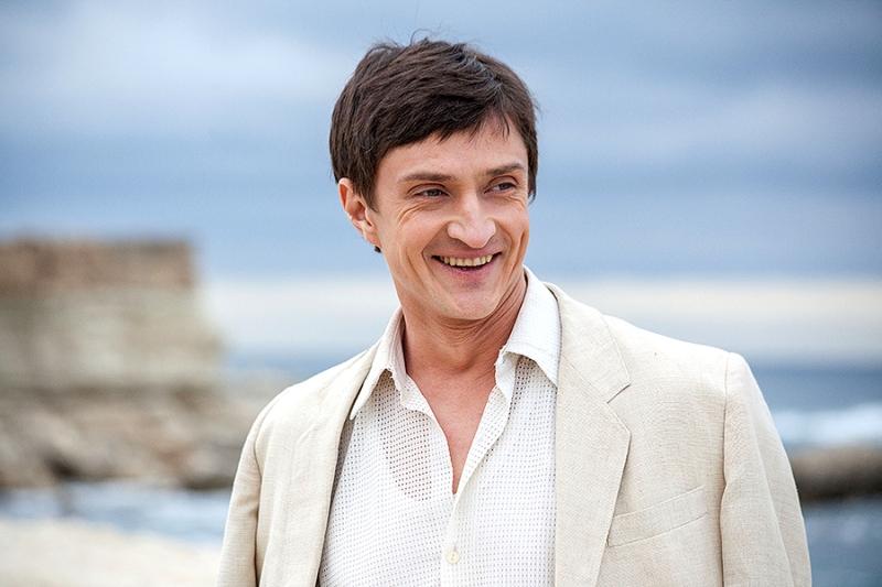 Карина красная сериал актеры