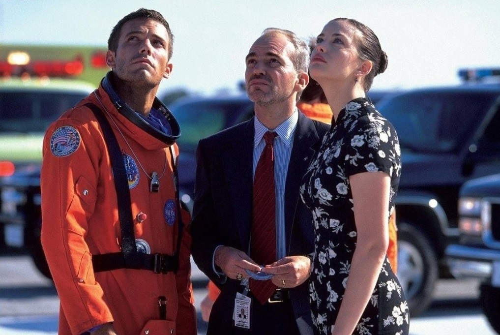   - "" (1998)