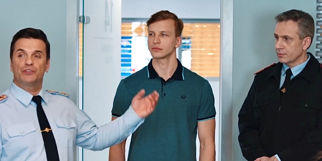   - "  -2" (2022)