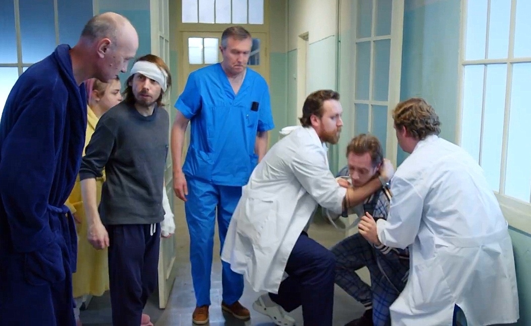  (2021)