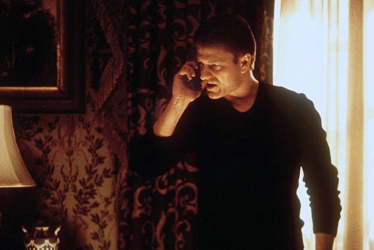   - "   " (2001)