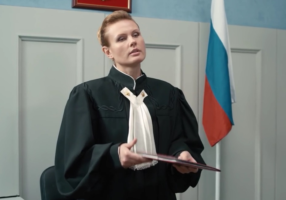   (2017)