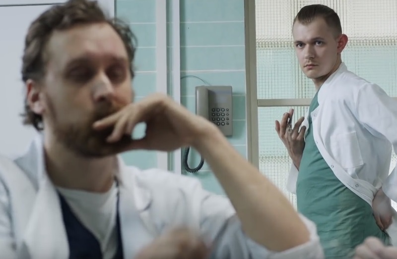  (2021)