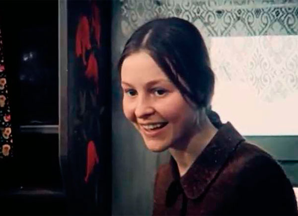   - "    " (1977)