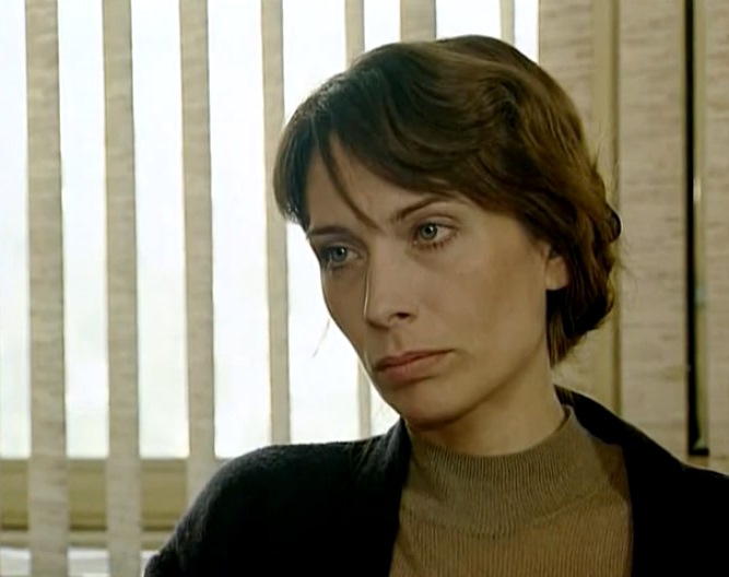   - "  (1 )" (2000)
