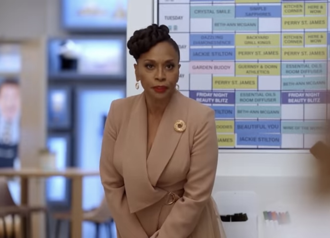 Jenifer Lewis Reflects on Past Sex Addiction and Hollywood Survival