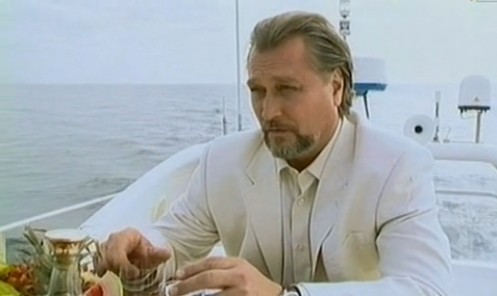 -1.    (2004)
