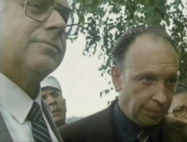   (1985)
