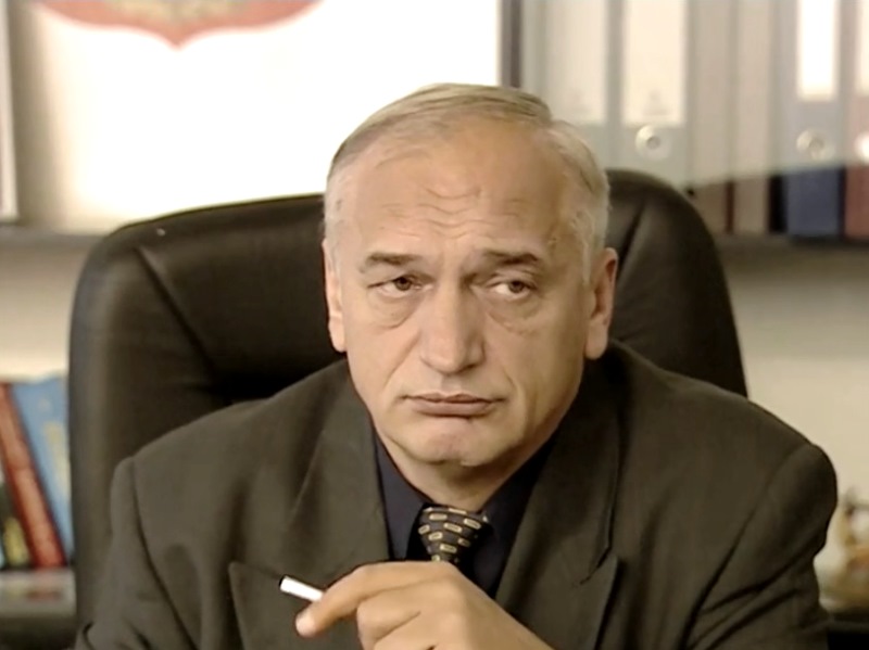  (2004)