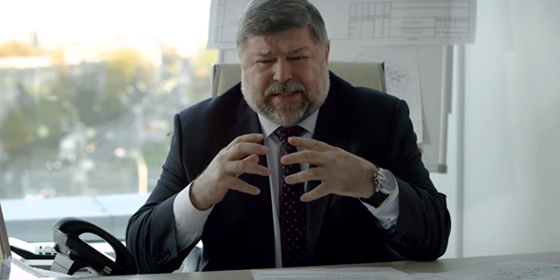  (2018)