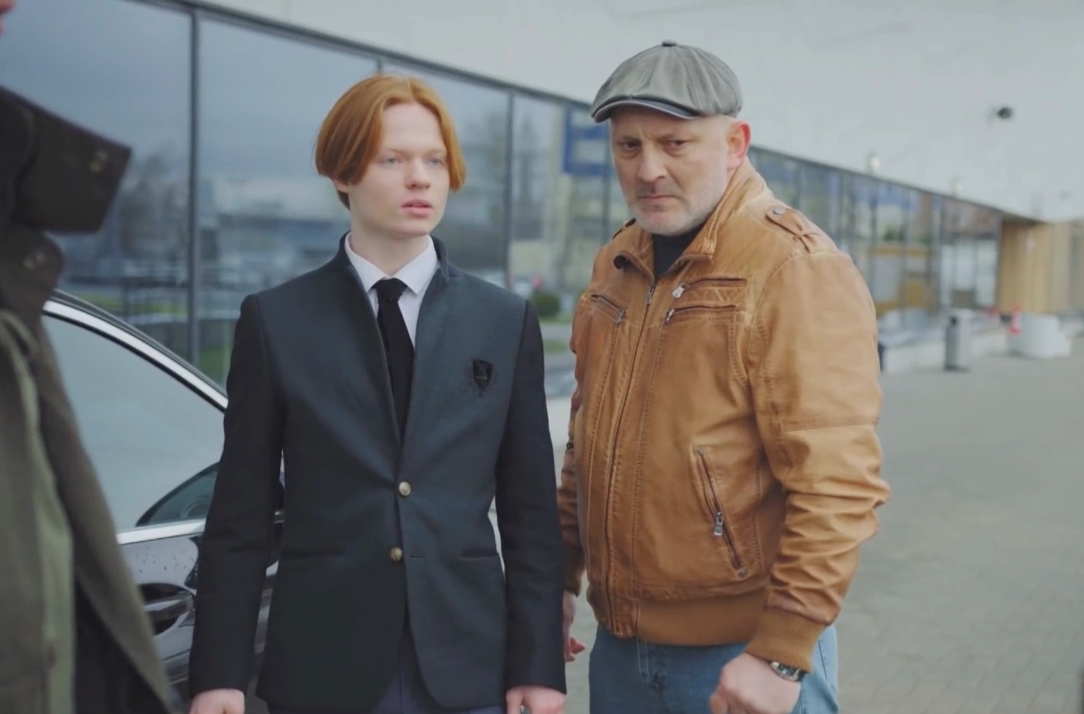 -4 (2021)
