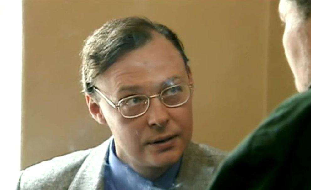   - "" (2002)