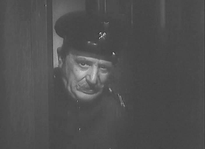 Ը  - " " (1946)
