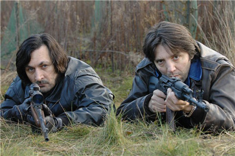   - "La Chasse a l'homme"
