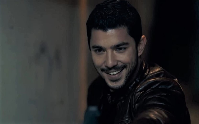  (2019)
