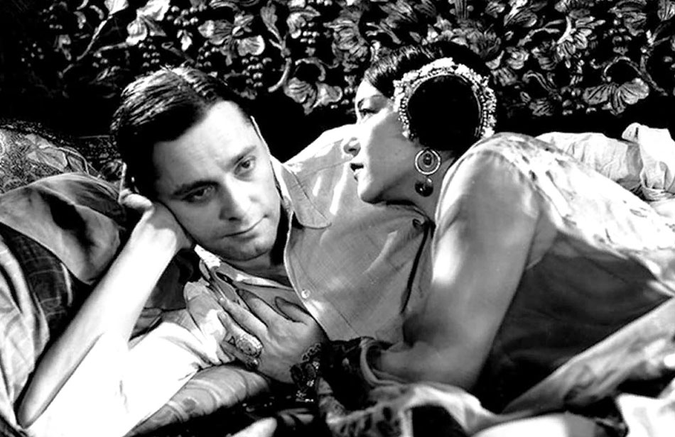   - "" (1929)