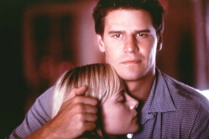  .  (2001)
