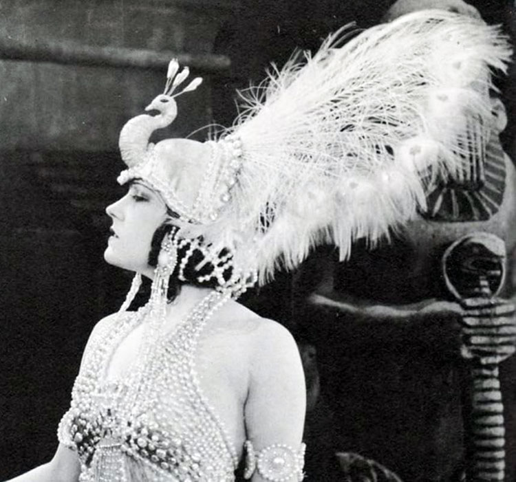   - "  " (1919)