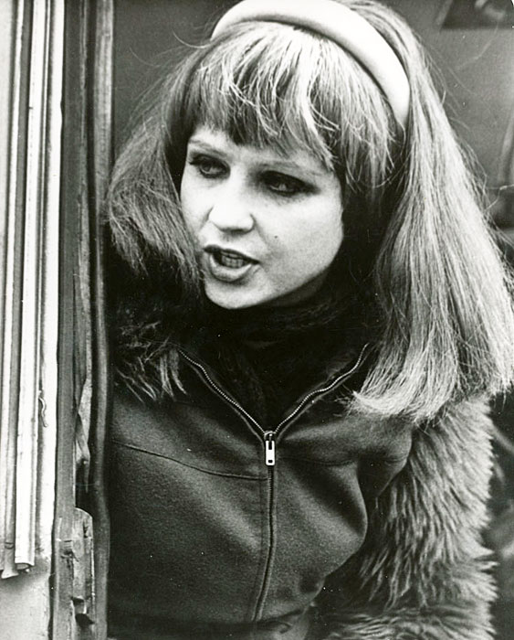   - "Nie ma rózy bez ognia" (1974)