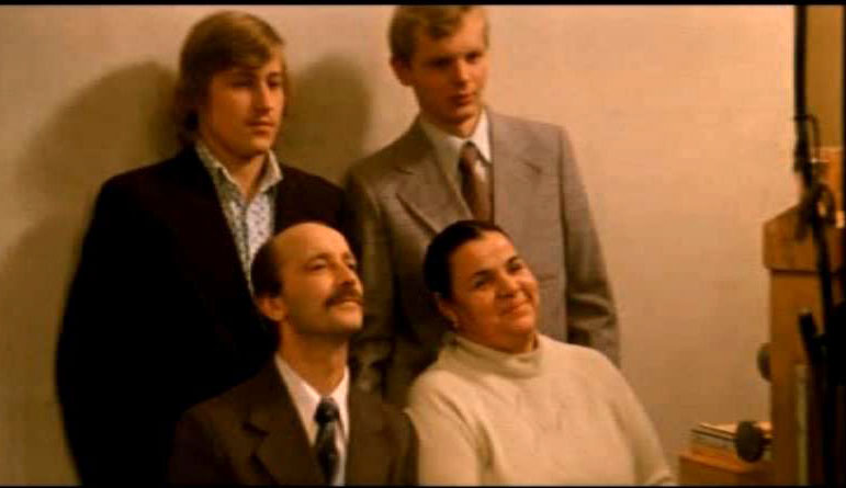     (1981)