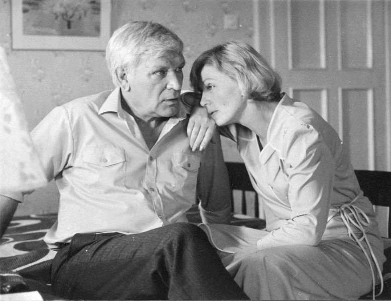   (1986)