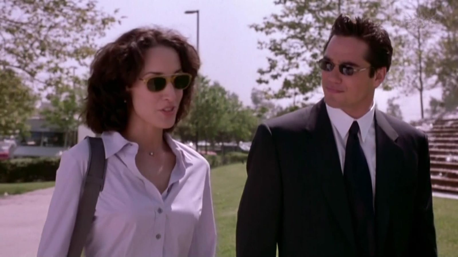  - "   " (2000)