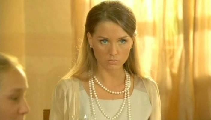 Бюст Ольги Вечкилевой – Похождения Нотариуса Неглинцева 2008