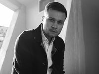 Денис Демин 
фотографии