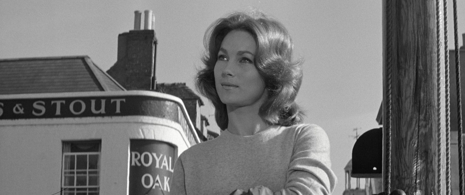  (1962)
