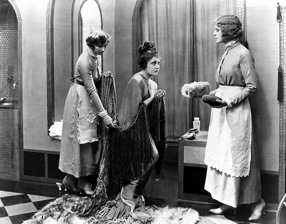   - "  " (1919)