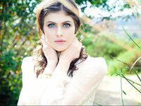 Alexandra Daddario Filmy I Programy Tv