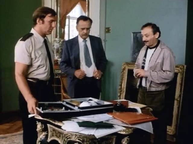    (1983)