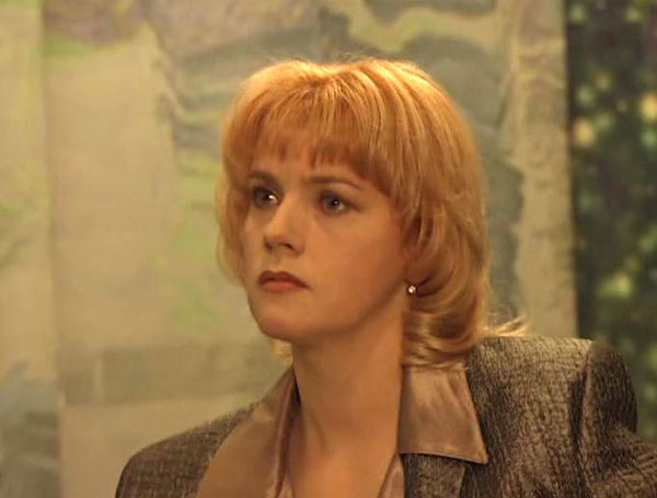Елена Степанова (II) - актриса - фильмография - Не покидай меня, любовь(2001) - советские актрисы - Кино-Театр.Ру