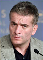   (Murat Cemcir) 