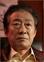    (Jeon Guk Hwan, 전국환) 