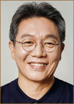    (Kim Seung-wook, 김상욱) 