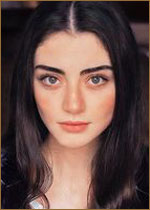  Ҹ (Özge Törer) 
